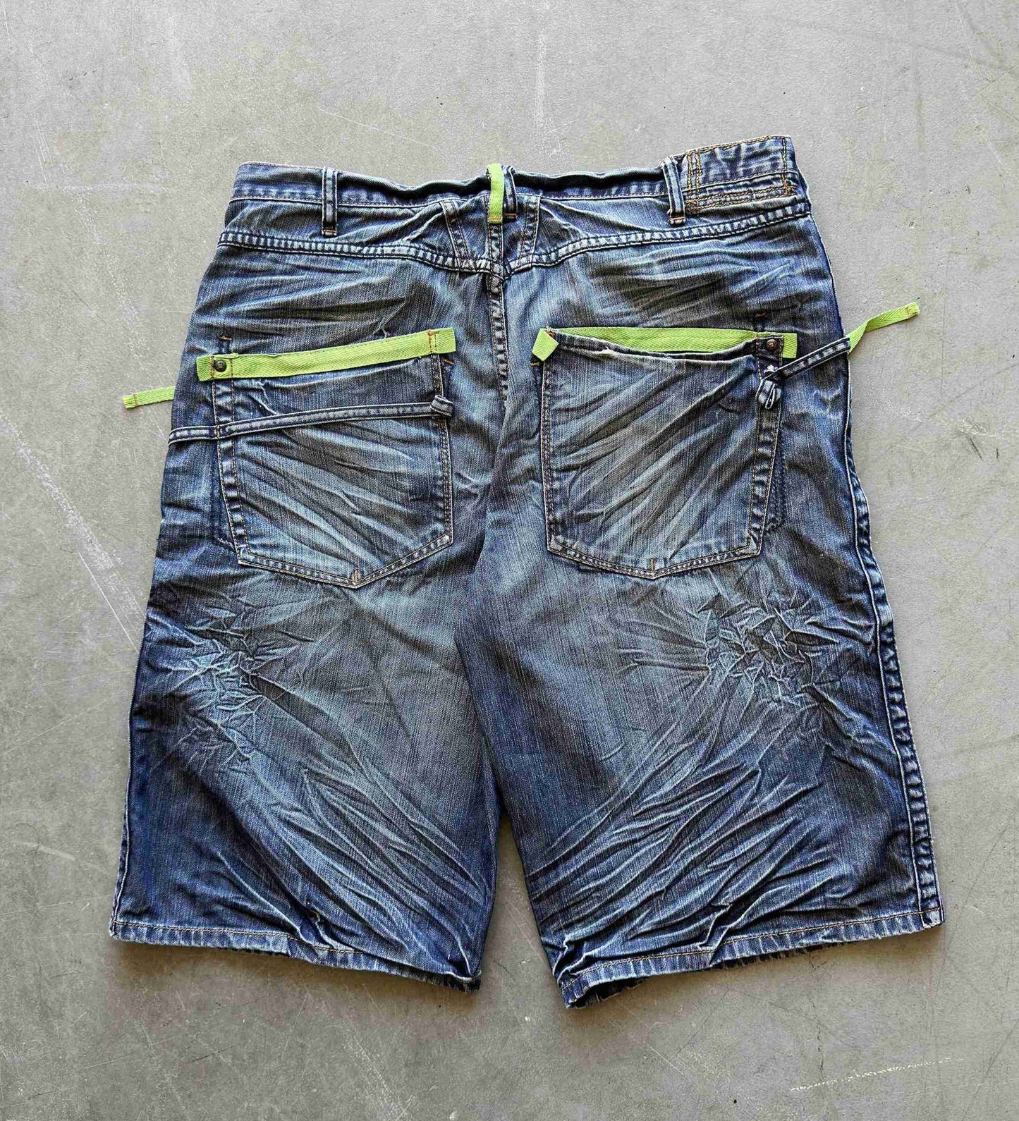 Marithe Girbaud Jean Shorts Size 34