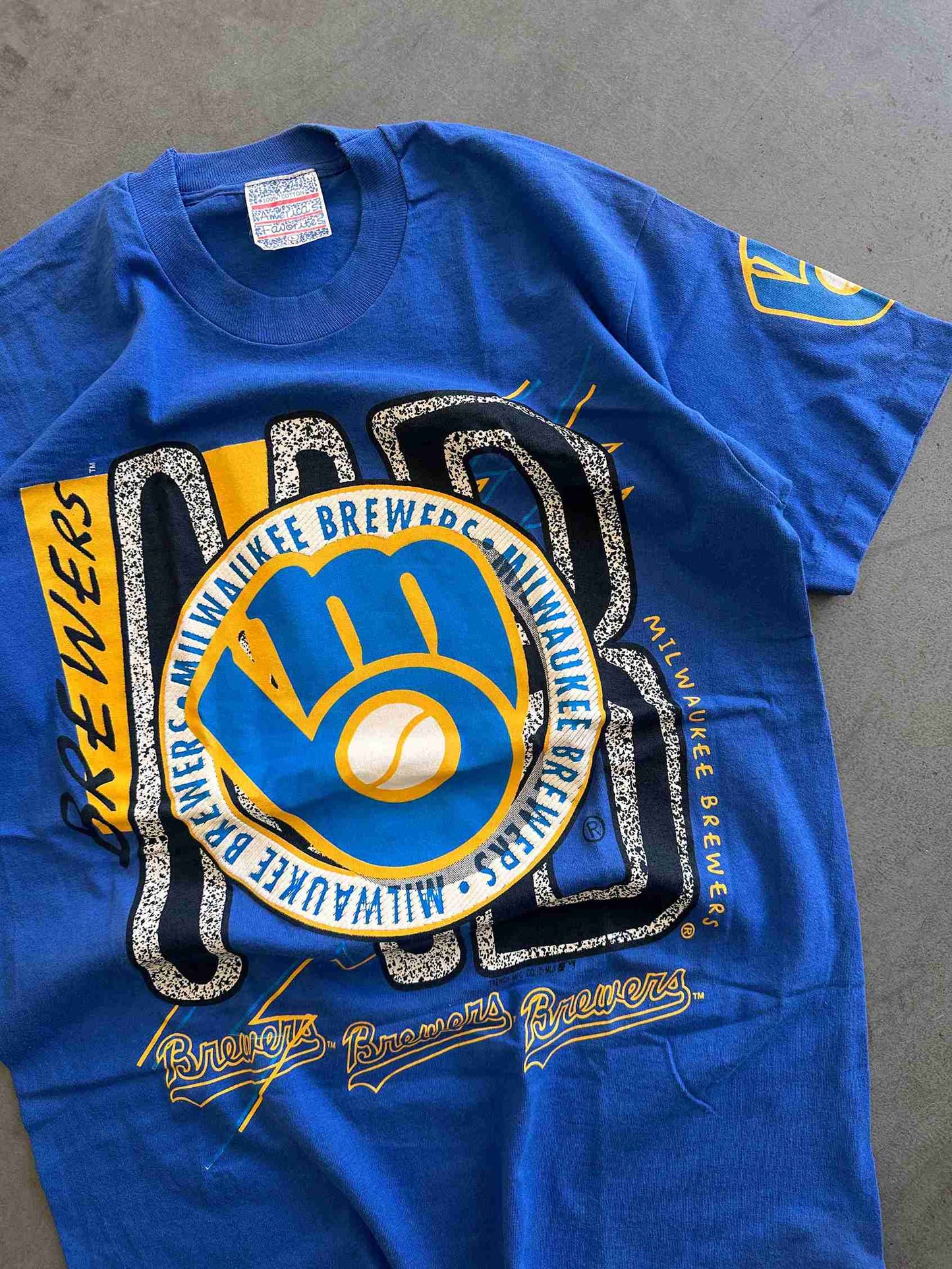 Milwaukee Brewers 90's T-Shirt Size L