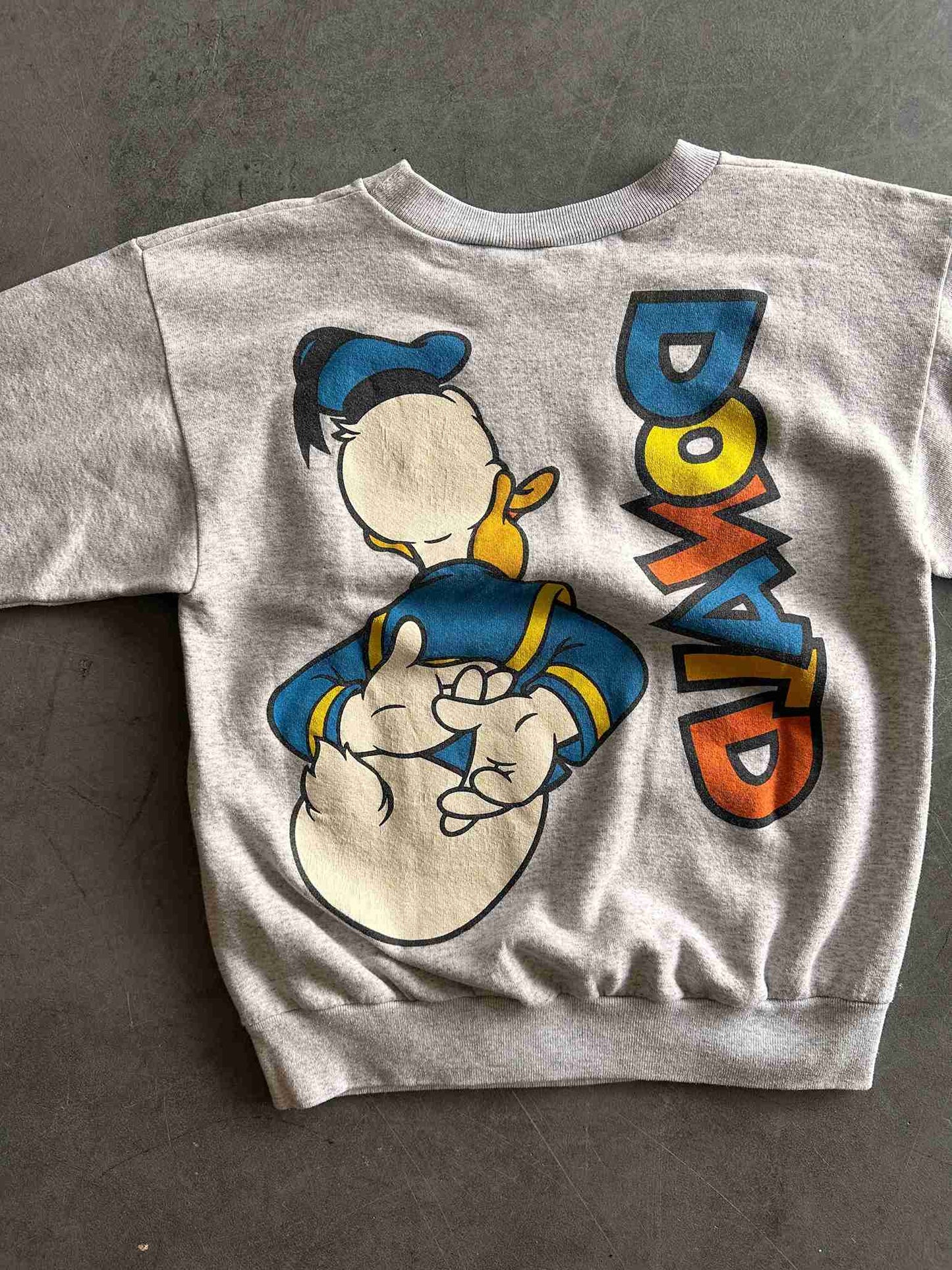 Disney Donald Duck 90's Crewneck Size M