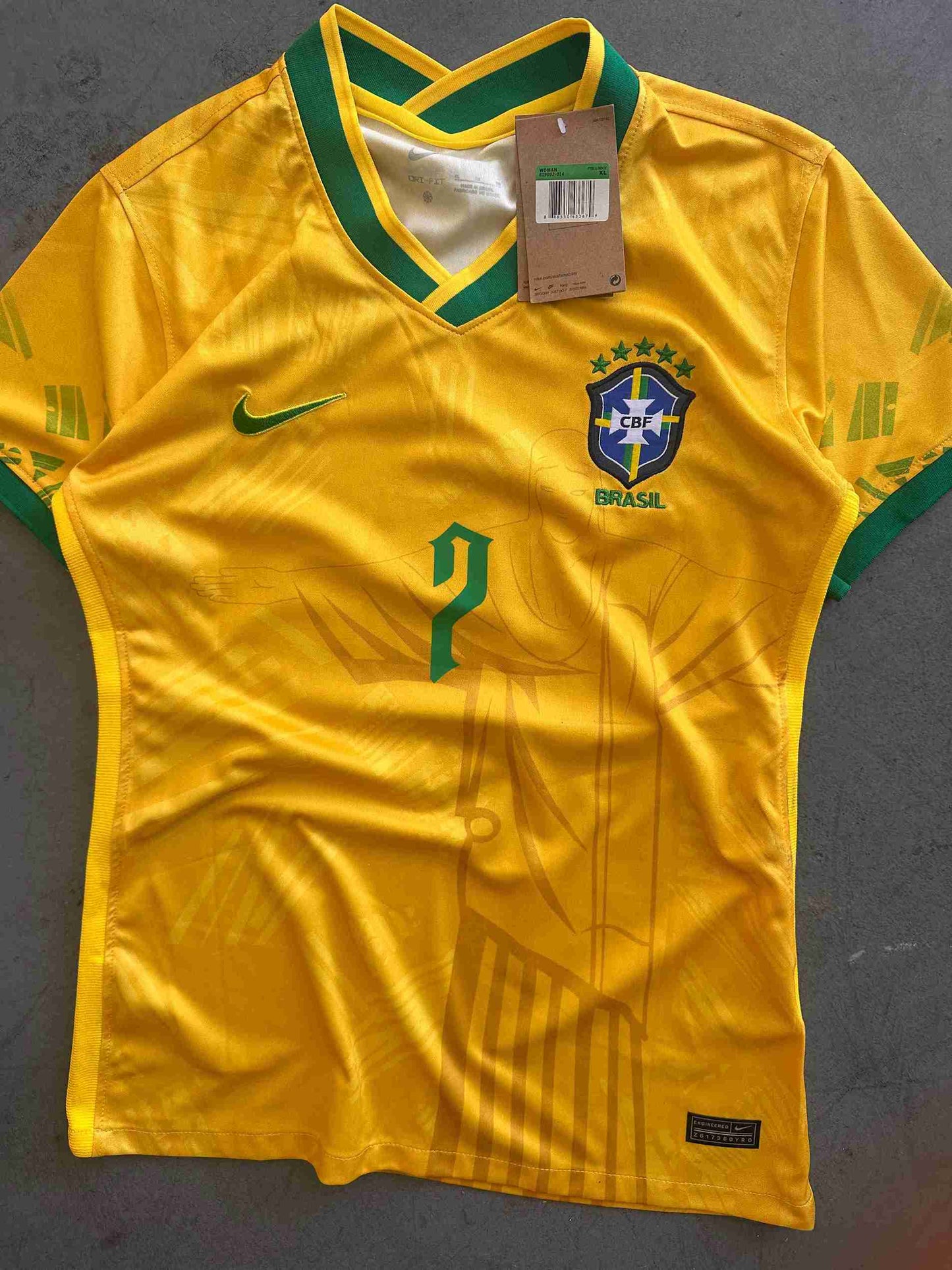 Brazil 2014 World Cup Womens Jersey Size XL/L