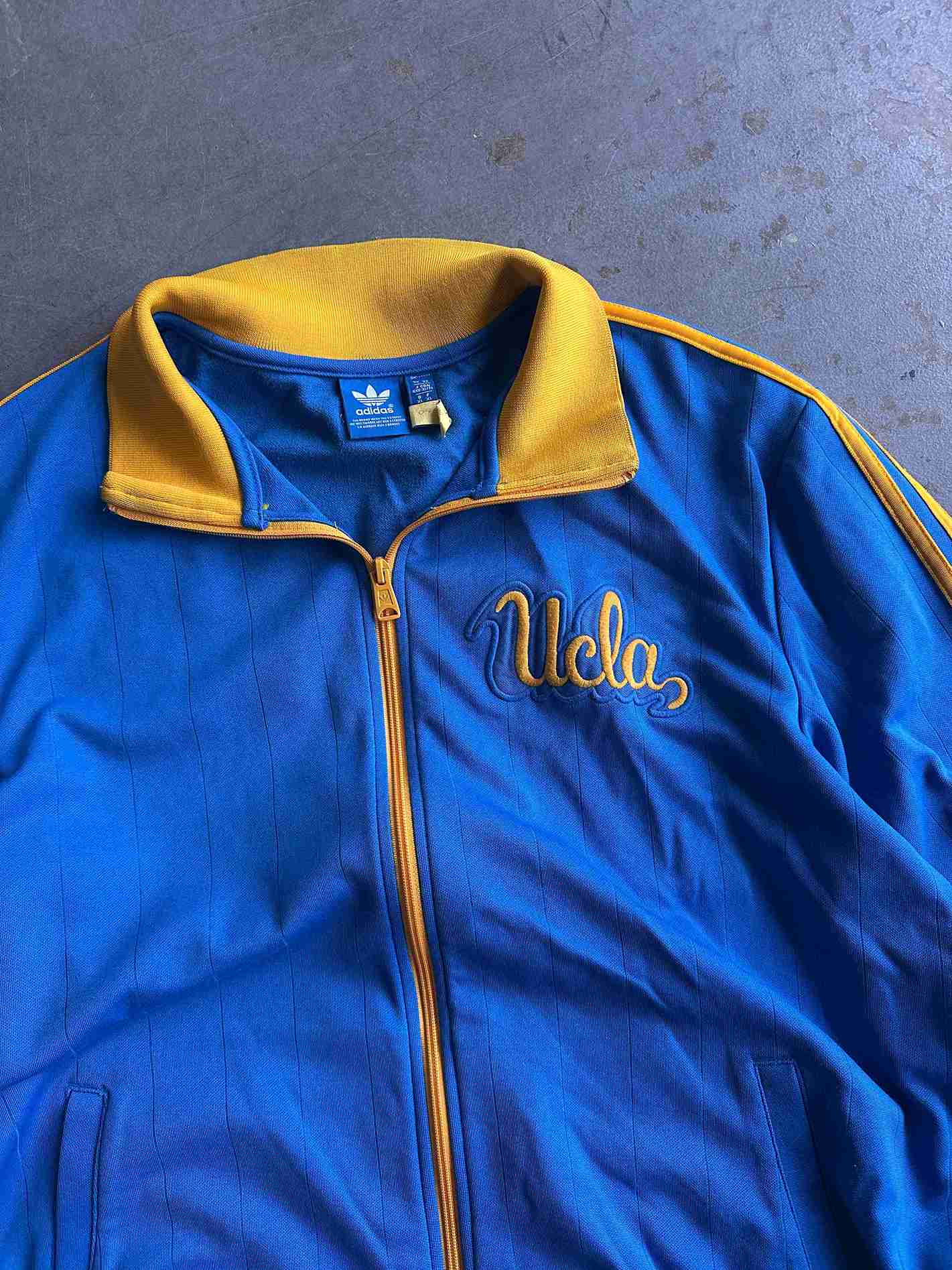 Ucla Adidas ZipUp Size XL