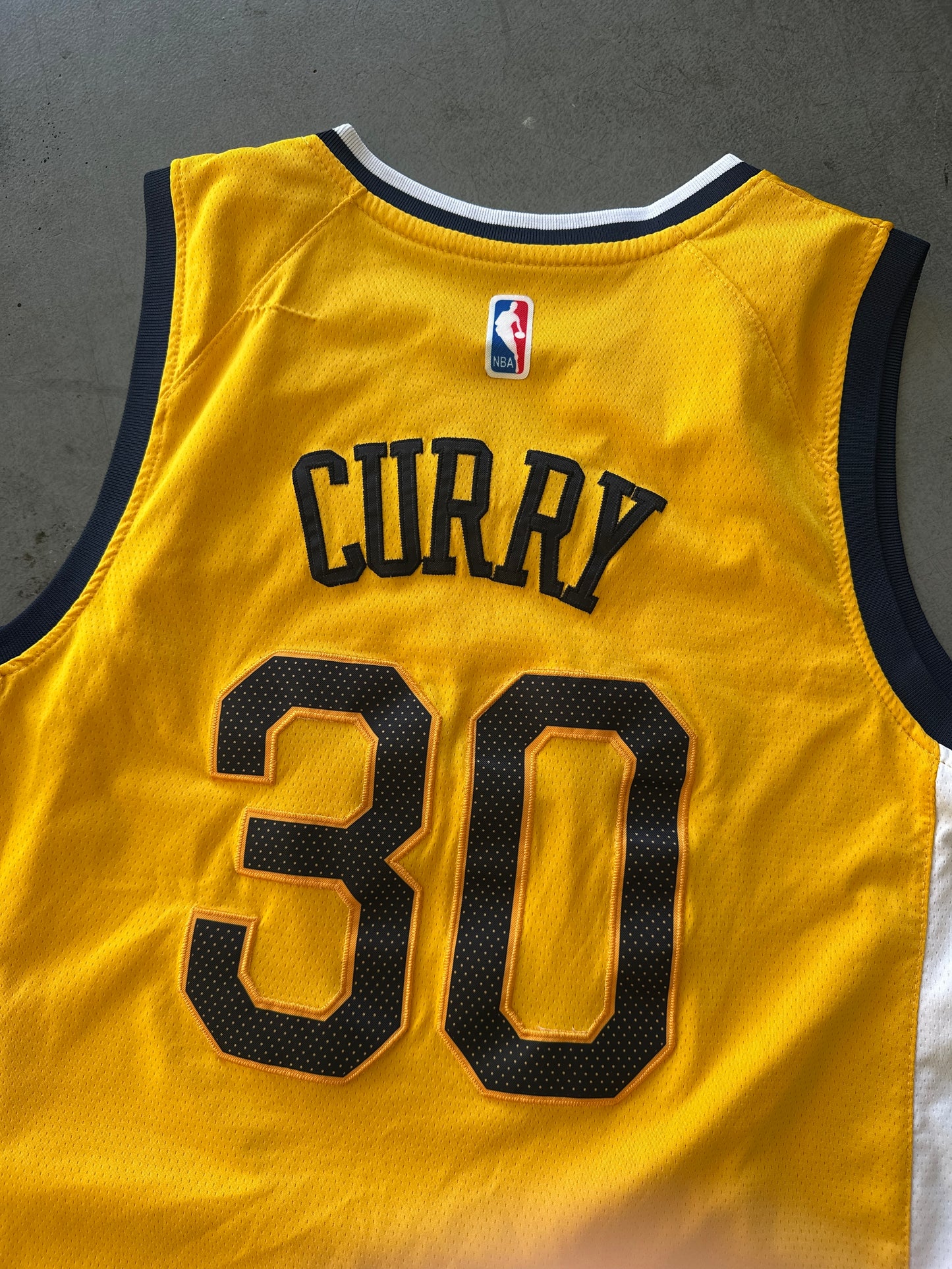 Golden State Warriors Curry The Town Jersey Size Men’s Large