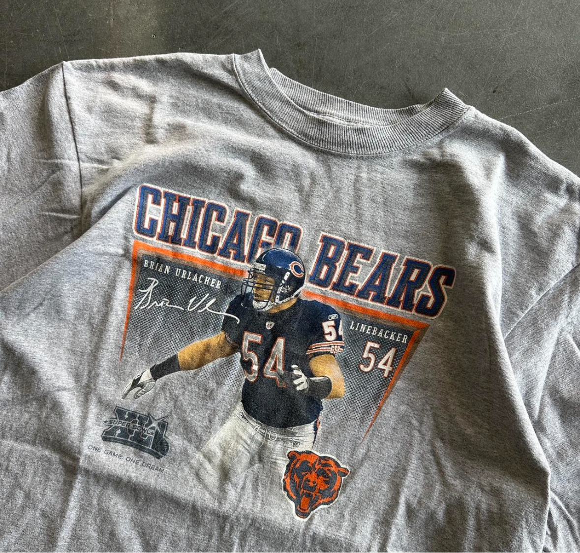 Chicago Bears Brian Urlacher NFL T-shirt Size Men’s Large